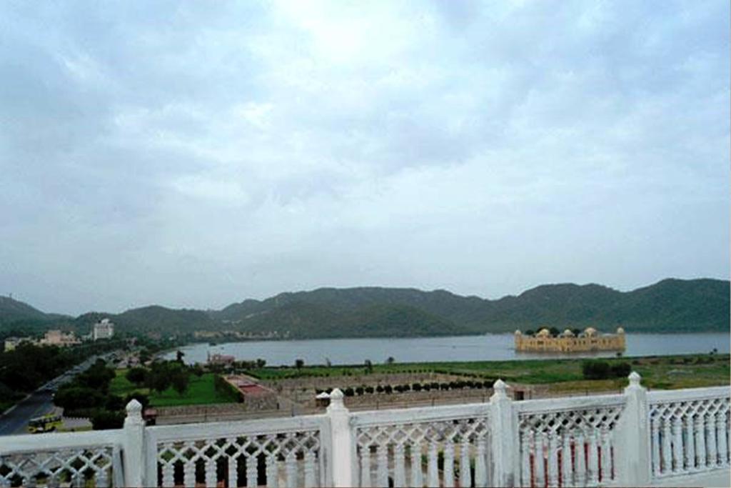 Hotel Malak Mahal Palace Jaipur Bagian luar foto